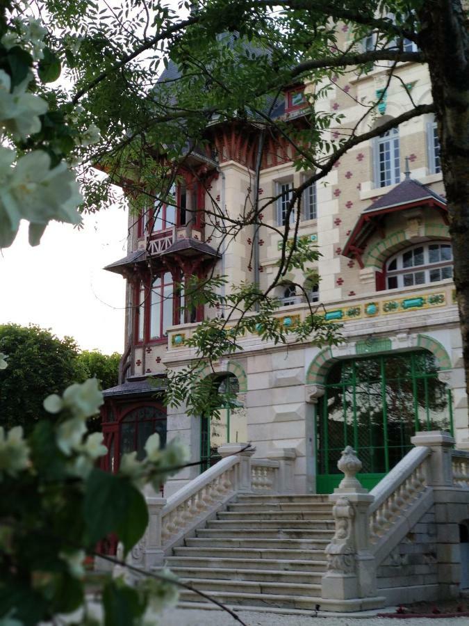 Villa Alecya Sainte-Catherine-de-Fierbois Kültér fotó